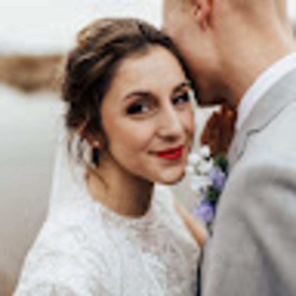 Meet your Posher, Noelle